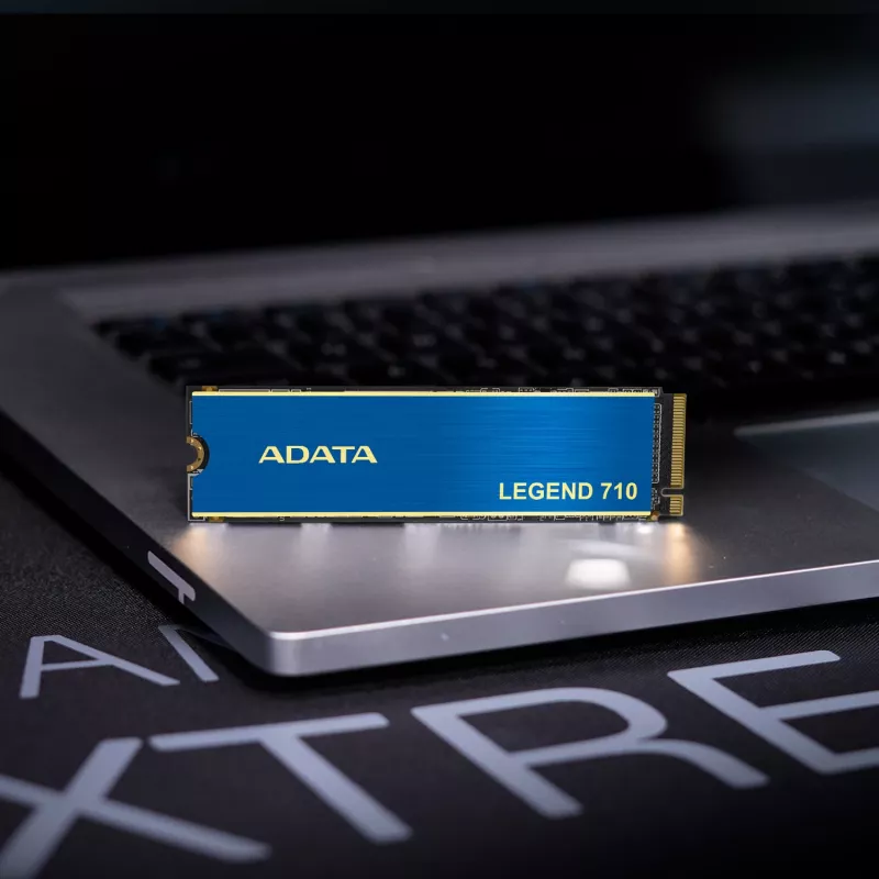 SSD M.2 ADATA LEGEND 710 512GB NVMe PCIe 3.0 x4, 2400/1000 MB/s, 3D NAND, AES-256, TBW 130