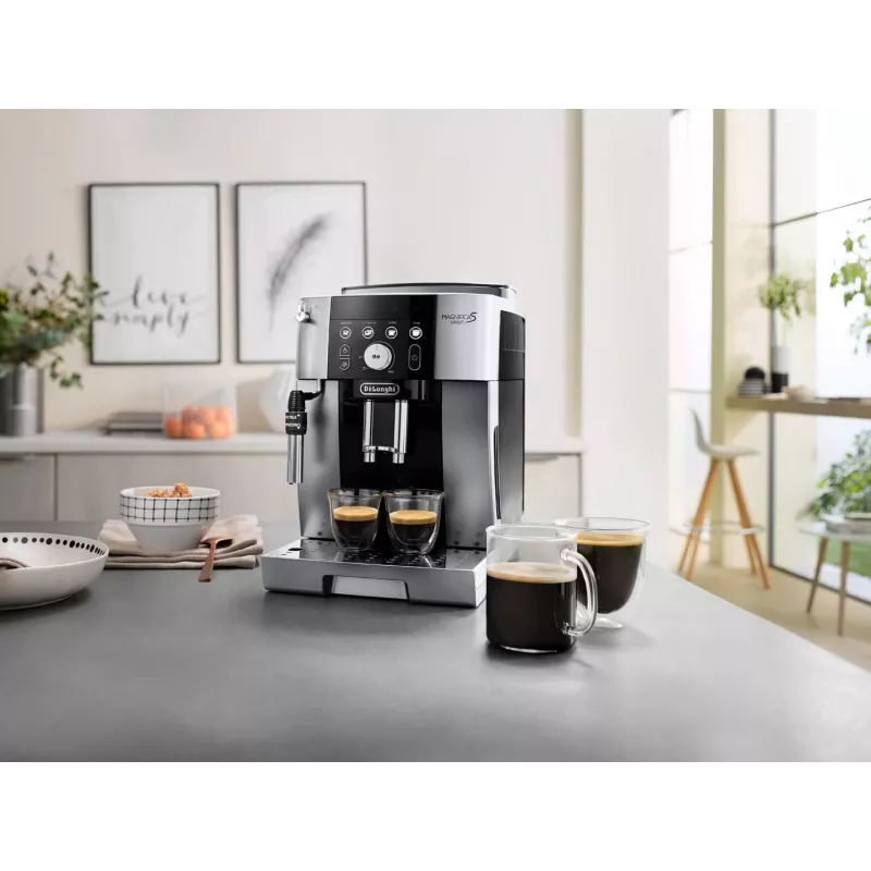 Espreso aparatas De’Longhi Magnifica S Smart ECAM 250.23.SB — 1,8 L vandens talpa, 250 g pupelių talpa, 15 barų, įmontuotas malūnėlis