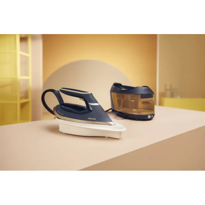 Garų lyginimo stotis Philips PSG6066/20 — 2400 W, 600 g/min stiprinimas, 1,8 l bakas, SteamGlide Advanced padas