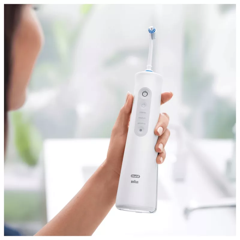 Oral-B AquaCare 6 Pro-Expert vandens irigatorius 0,15 L