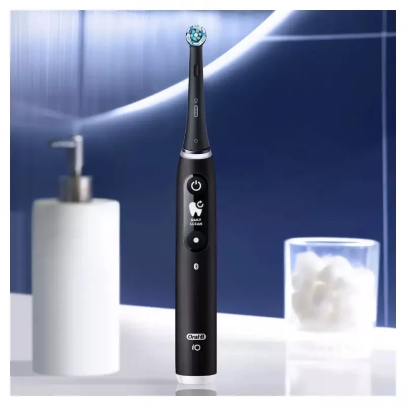 Oral-B iO Series 6 juodas besisukantis dantų šepetėlis suaugusiems
