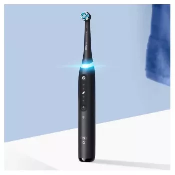 Oral-B iO Series 5 suaugusiųjų vibracinis dantų šepetėlis juodas
