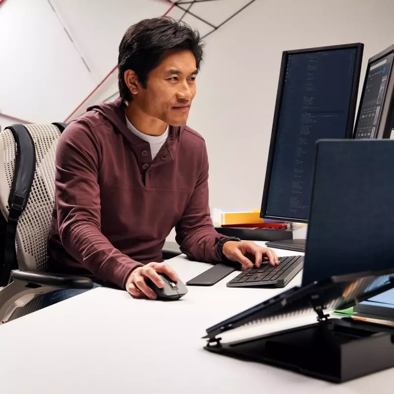 LOGITECH MX Master 3S for Business – belaidė Bluetooth pelė, grafito spalva