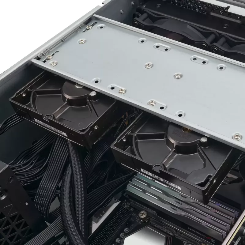 Serverio korpusas Silverstone SST-RM44 Tower Juodas ATX 240 360mm