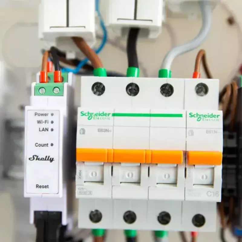 Shelly Pro 3EM trifazis energijos skaitiklis AC 120 A 50-60 Hz