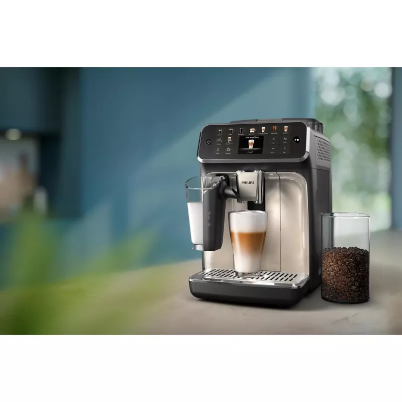 Philips 5500 serijos EP5547/90 kavos aparatas – pilnai automatinis espresso aparatas 1,8 L