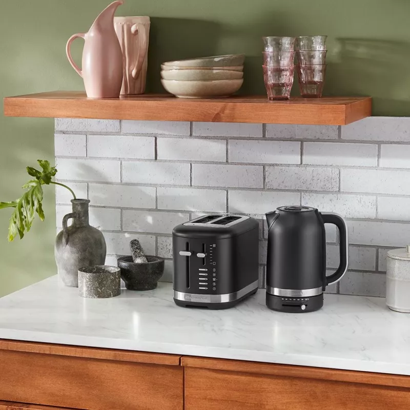 Virdulys KitchenAid 5KEK1701EBM 1,7 l 2400 W Juodas