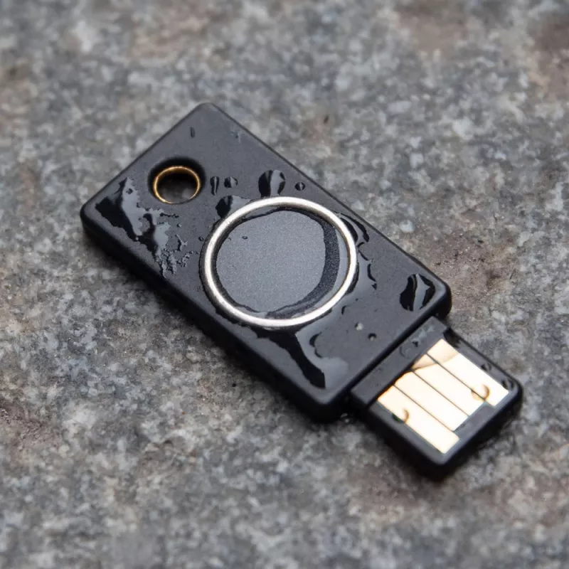 YUBICO YubiKey Bio – Fido Edition