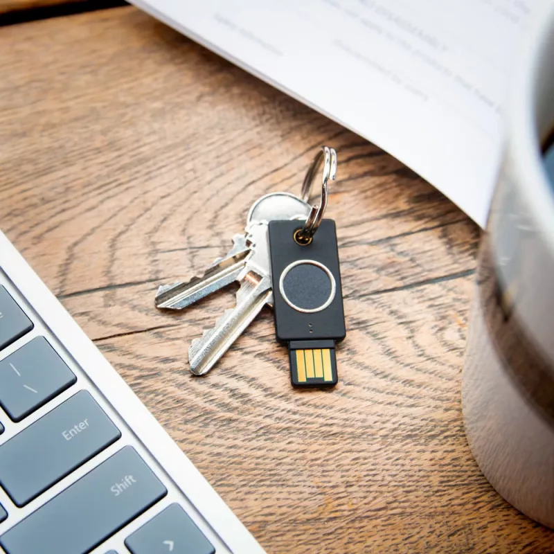 YUBICO YubiKey Bio – Fido Edition