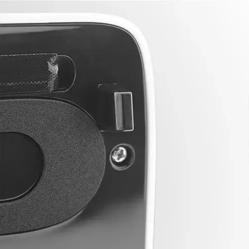 Vakuuminis pakuotuvas Adler CR 4470 (baltas) – 110 W, liečiamas valdymas, laido laikymas, su 5 vakuuminiais maišeliais