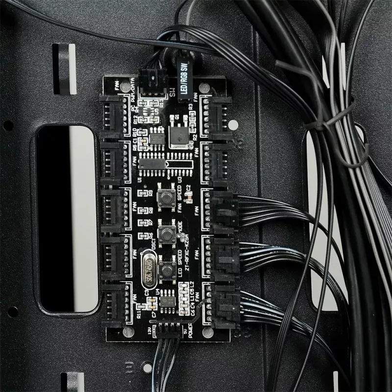 PC korpusas IBOX Chiron ZH68 Gaming, ATX Midi-Tower, EATX palaikymas, juodas, šoninis langas, apšvietimas