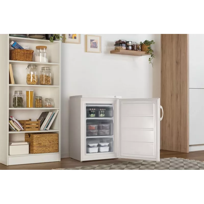 Šaldiklis vertikalus Gorenje F492PW – 82 L, baltas, 4 žvaigždutės, dešinės pusės vyriai, 165 kWh/metus