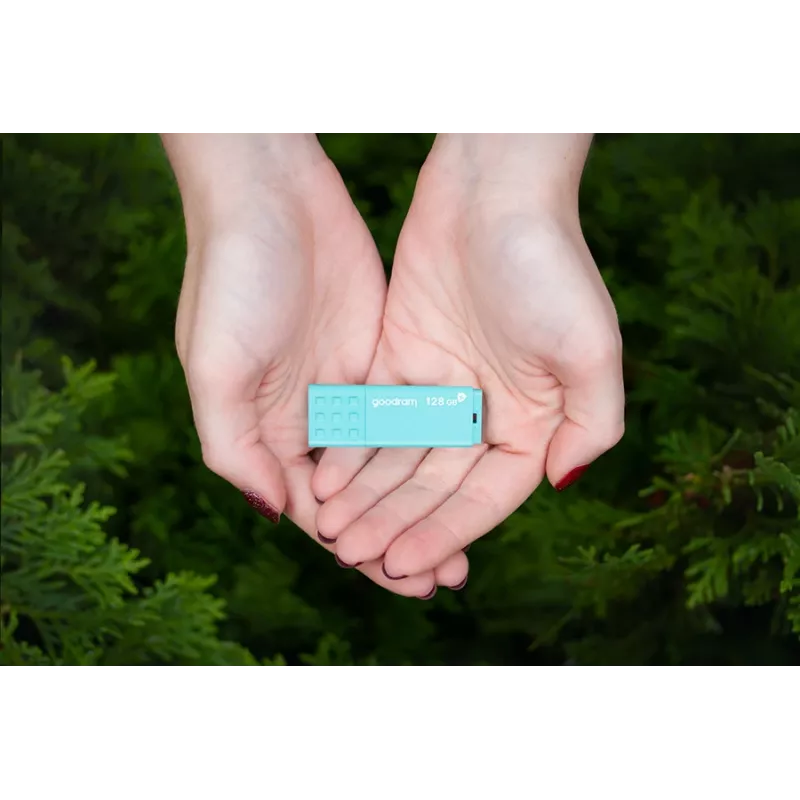 USB atmintukas GOODRAM UME3 32 GB USB Type-A 3.2 Gen 1 – turkio spalvos, 60 MB/s skaitymas, 20 MB/s rašymas