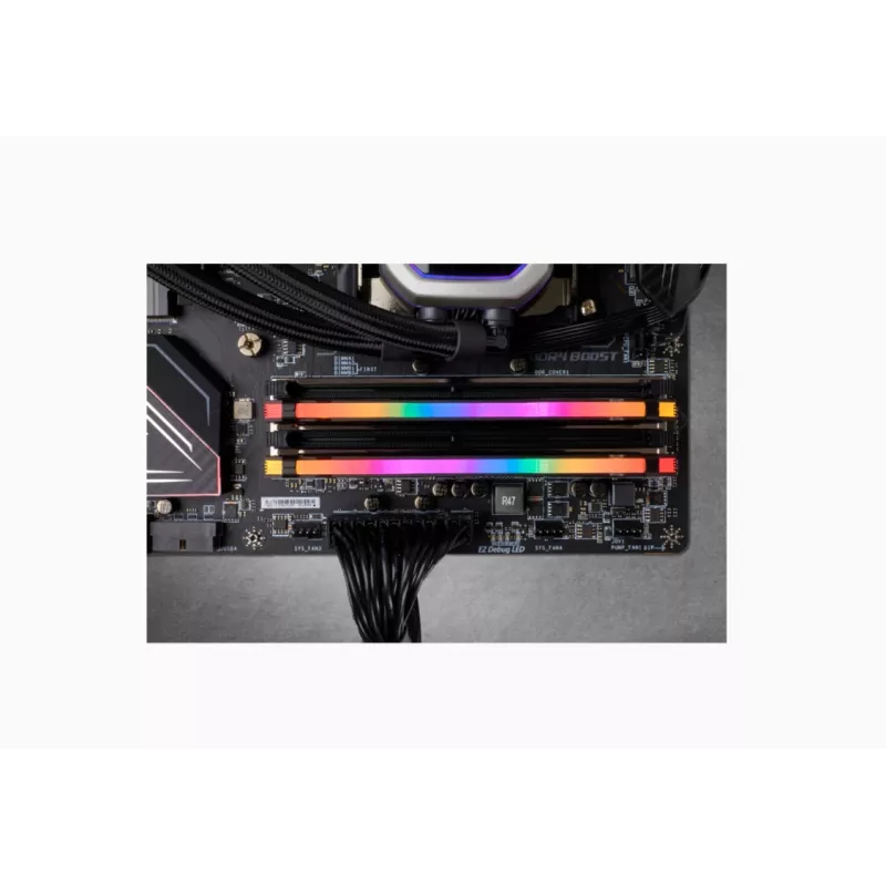 CORSAIR Vengeance RGB Pro 32GB (2x16GB) DDR4 3200MHz CL16 atminties rinkinys – juoda