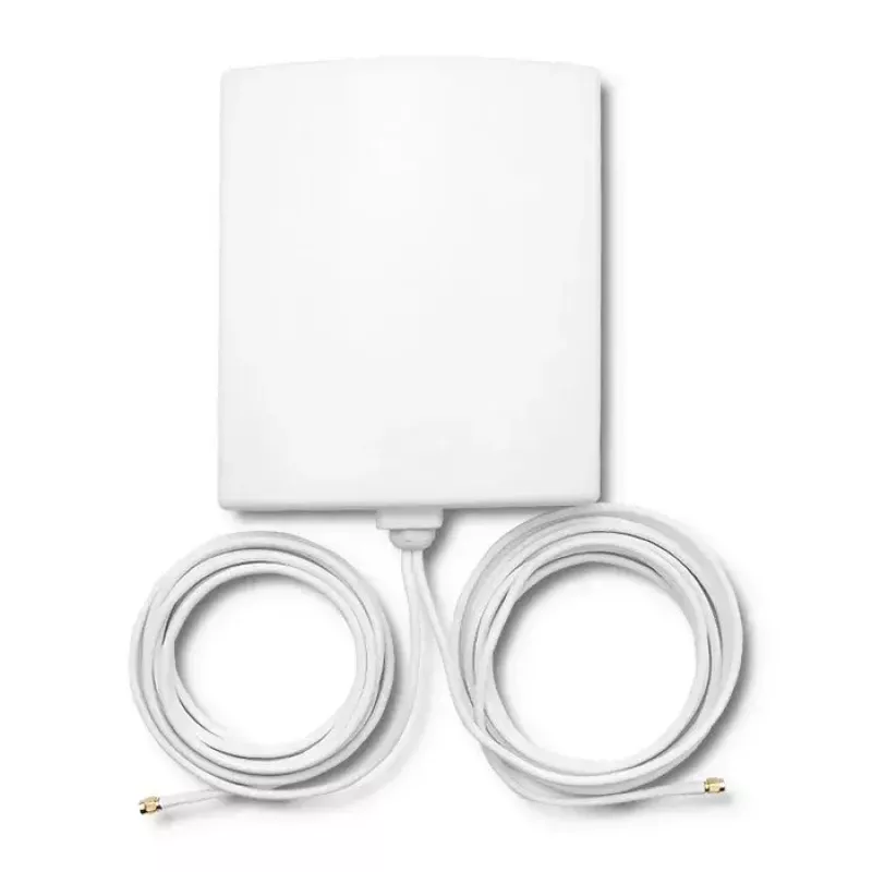 Kryptinė lauko 5G LTE antena QOLTEC 57022 – 14 dBi, 700–3800 MHz, 50 Ω, varinis korpusas