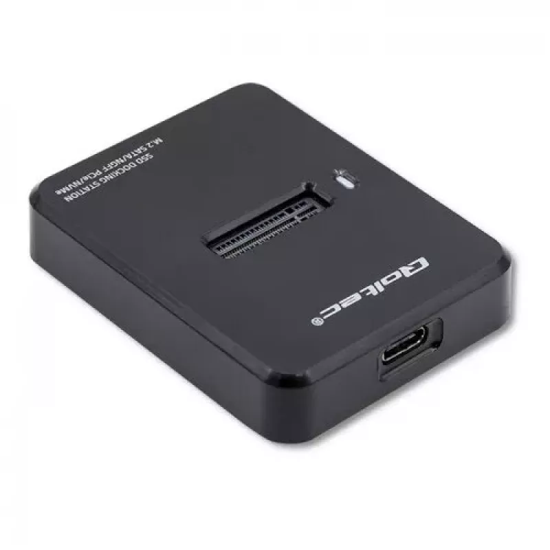 SSD dėklas QOLTEC 50313 Juodas – M.2 (22×80 / 22×110) PCIe ir SATA, USB Type-C (USB 2.0 / 3.2 Gen2)