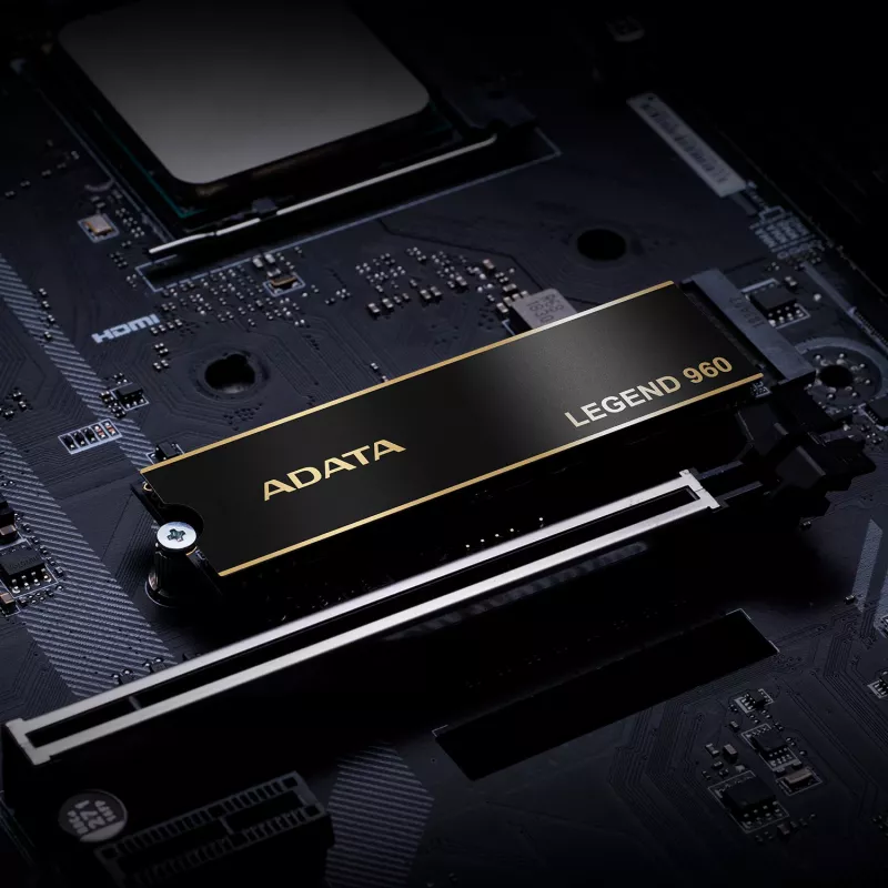 SSD ADATA LEGEND 960 M.2 NVMe 2 TB PCIe 4.0, Skaitymas 7400 MB/s, Rašymas 6800 MB/s, 3D NAND, Radiatorius
