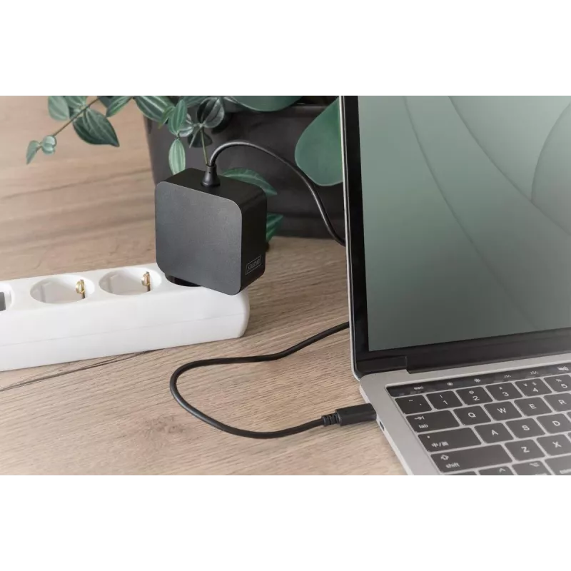 Nešiojamojo kompiuterio USB-C įkroviklis Digitus DA-10071 65W vidaus naudojimui juodas