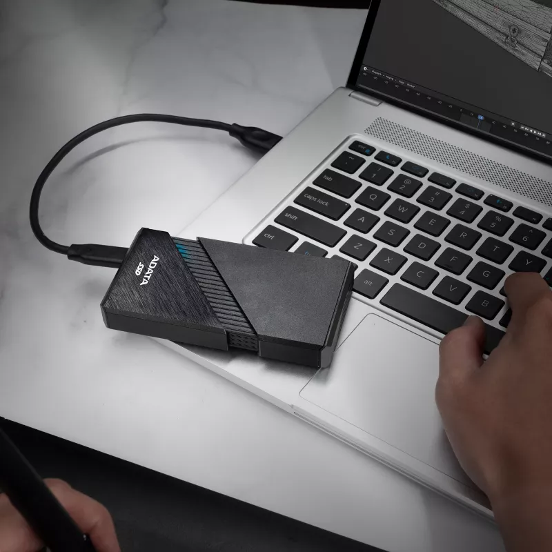 ADATA SE920 išorinis SSD 2 TB USB4 Type-C juodas