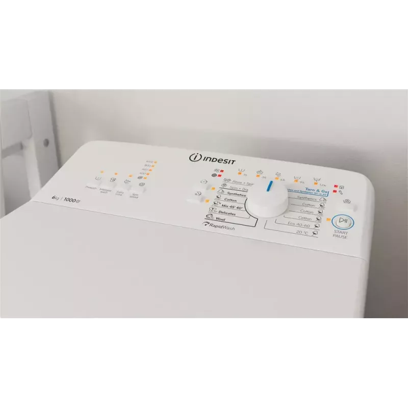 Skalbimo mašina su viršutiniu pakrovimu Indesit BTW L60400 EE/N — 6 kg, 1000 aps/min, balta