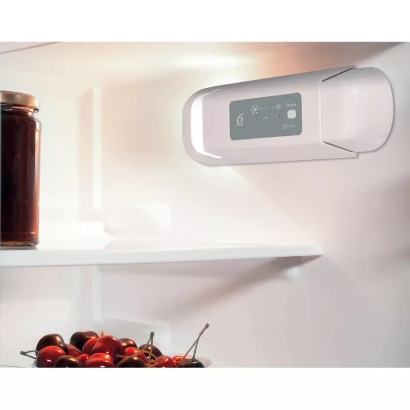 Šaldytuvas su šaldikliu Whirlpool WBUF011, po stalviršiu, 126 L