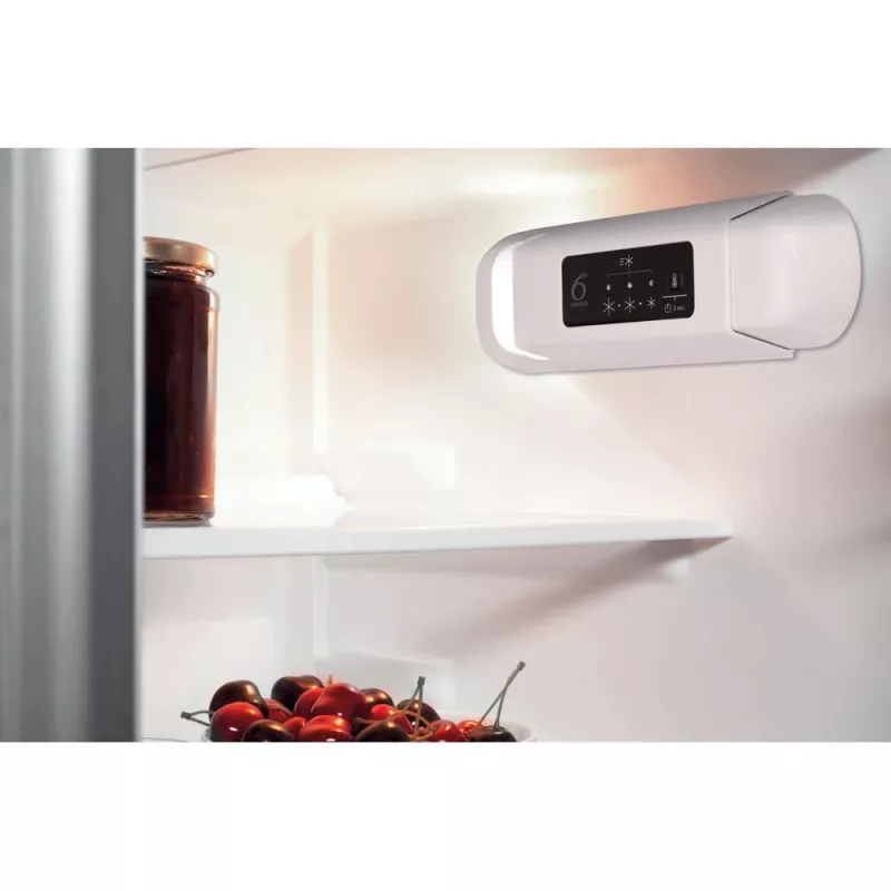 Whirlpool WBUL021 šaldytuvas įmontuojamas 144 L baltas