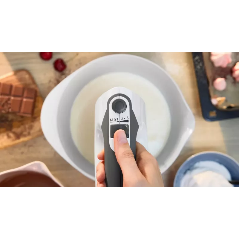Bosch MFQ37470 rankinis plaktuvas 750 W juoda, balta