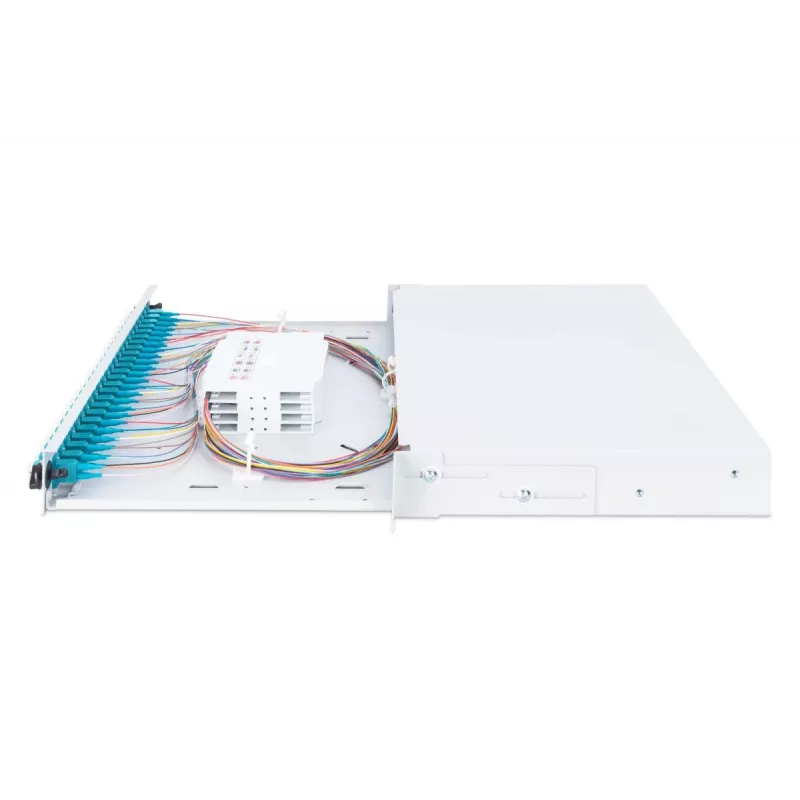 DIGITUS optinio pluošto sujungimo dėžė, 1U, su 24x LC duplex adapteriais, OM3 spalvotais pigtailiais ir sujungimo kasete