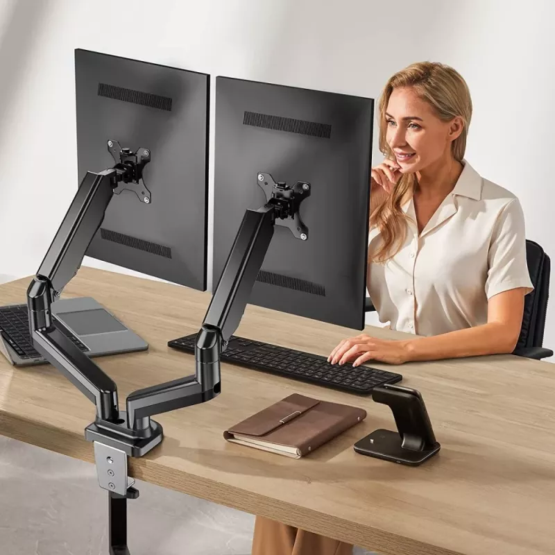 Techly ICA-LCD 462B monitor laikiklis / stovas 81,3 cm (32 col.) stalas Juoda
