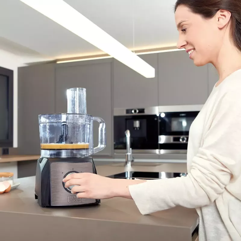 Virtuvinis kombainas Black & Decker BXFPA1200E — 1200 W, 1,5 L dubuo, 2 greičiai, pulsas, nerūdijančio plieno korpusas