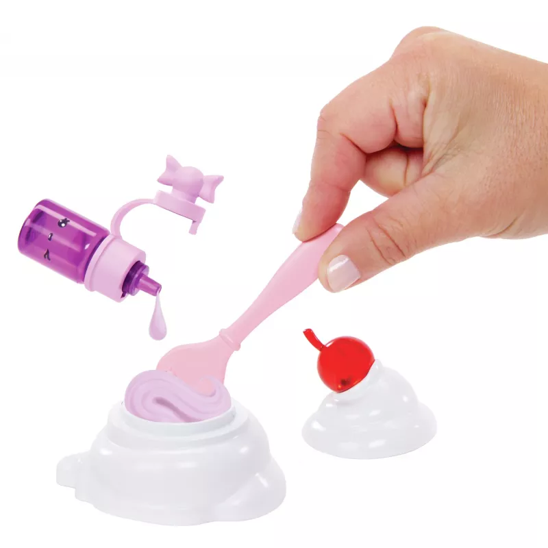 MGA Entertainment Yummiland Lipgloss Truck – lėlių priekaba su lūpų blizgio gamybos rinkiniu