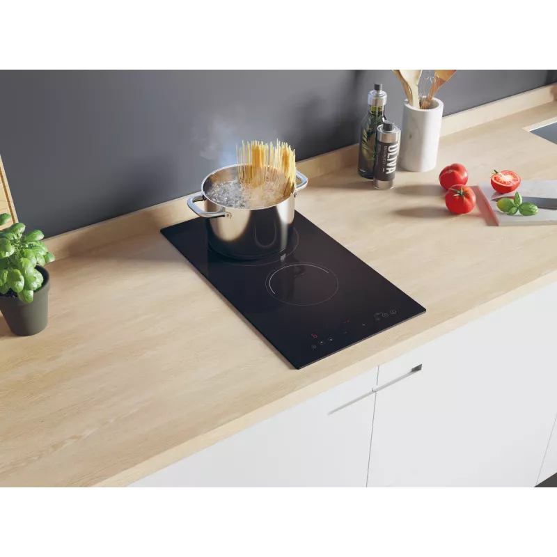 Candy Idea CID 30/1 Black įmontuojama 30 cm indukcinė kaitlentė 2 zonos