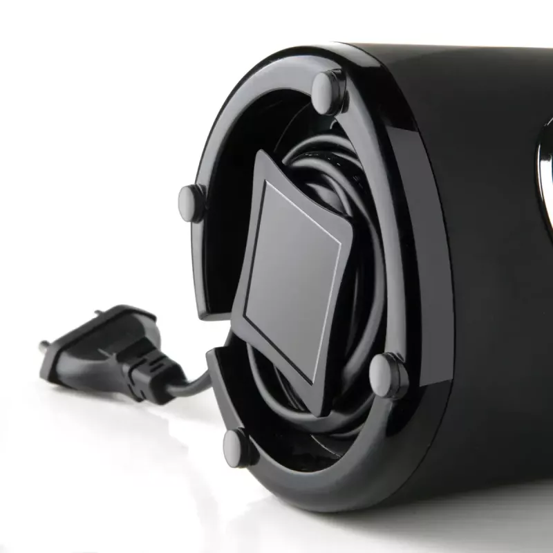 Kavos malūnėlis Black & Decker BXCG150E – 150 W, 50 g talpa, nerūdijančio plieno peiliukai, mygtuko valdymas