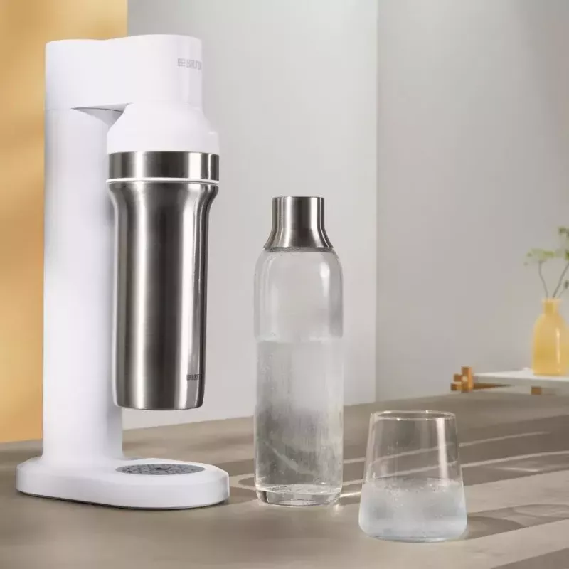 Sodos aparatas BRITA Carbonator 1046730 Baltas – kompaktiškas gazuoto vandens gamintojas su 2 buteliais (231×126×443 mm)