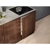 Įmontuojamas kombinuotas šaldytuvas Electrolux LFB3AE82R — 93 L talpa, 16 L viršutinis šaldiklis, liečiamas valdymas, reversinės durelės, baltas