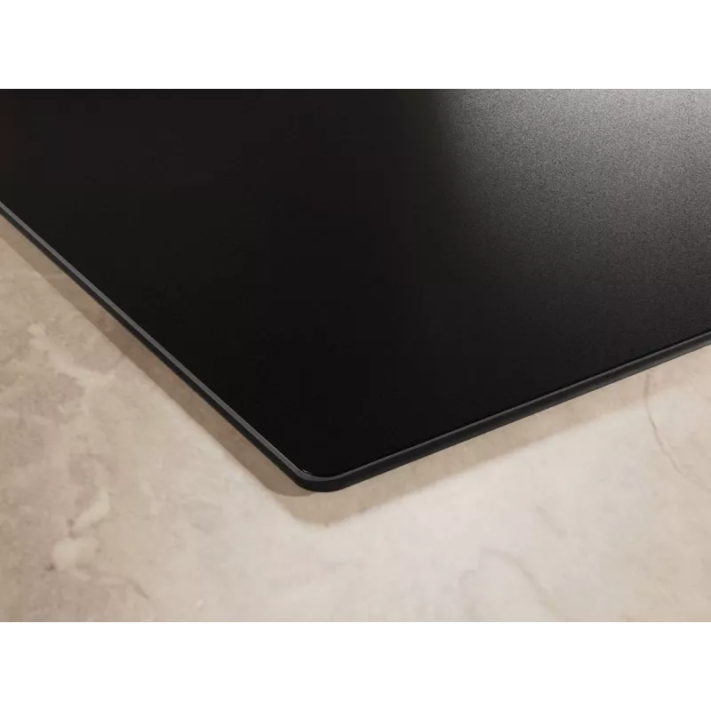 Electrolux Serie 500 EIT60433CT Juoda įmontuojama 60 cm indukcinė kaitlentė su 4 zonomis