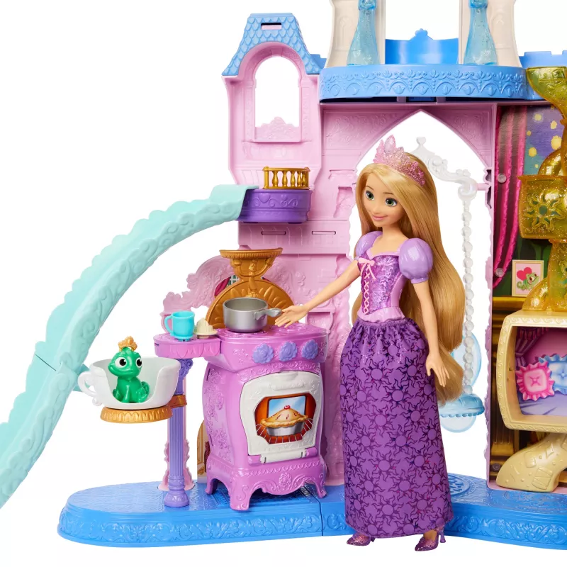 Disney Princess Gyvūnų rūmų žaidimų rinkinys su 7 žaidimo zonomis, 3 gyvūnų draugais ir 20+ baldų bei aksesuarų