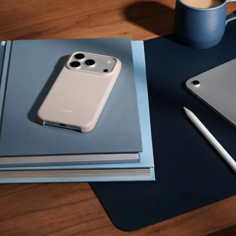 APPLE Beats iPhone 17 Pro Dėklas su MagSafe ir kameros valdymu – Lime Stone