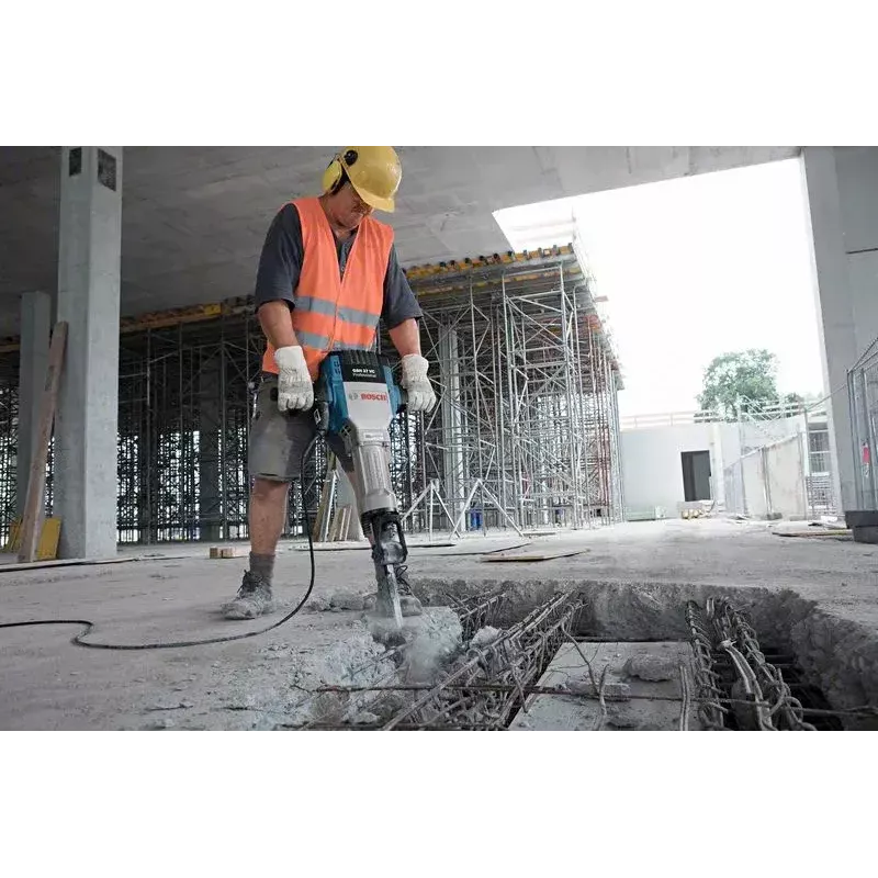 Bosch 0 611 30A 000 plaktukinis grąžtas 2000 W