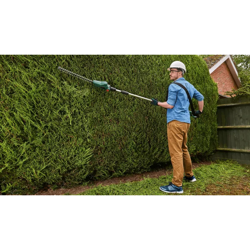 Bosch UniversalHedgePole 18 belaidis akumuliatorinis gyvatvorės žirklių komplektas su teleskopiniu kotu, vienas peilis, 3,6 kg
