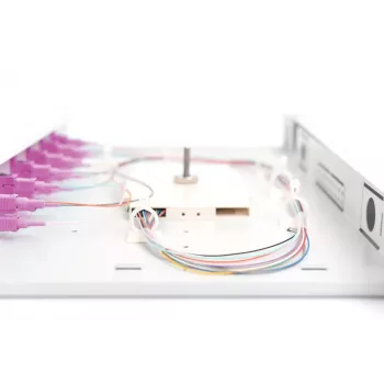 DIGITUS Fiber Optic Splice Box SC OM4 1U 6xSC-DX su pynėmis ir movomis