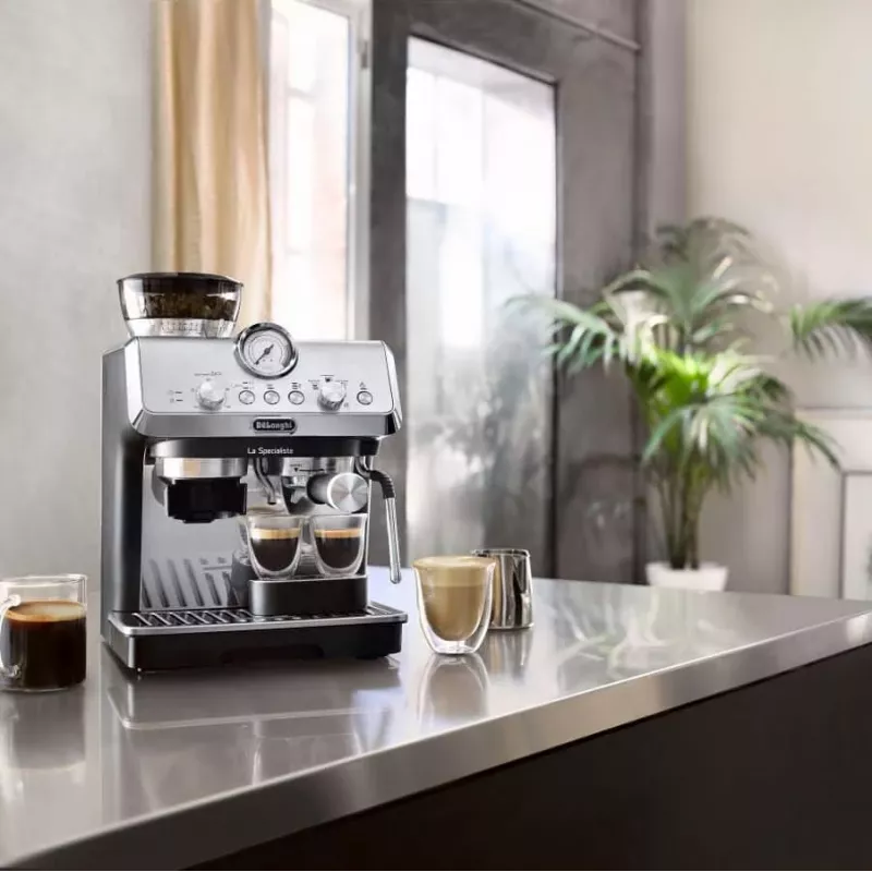 De'Longhi Dedica Arte EC9155.MB Pusiautomatinė espreso kavos aparatas 2,5 L