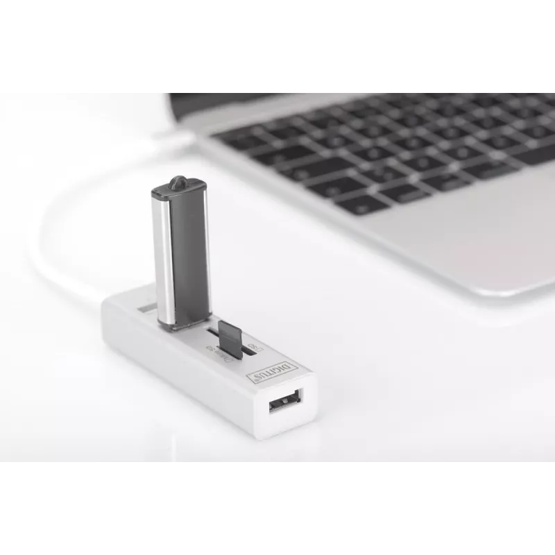 DIGITUS USB 2.0 Type C HUB su kortelių skaitytuvu 3x USB 2.0, 1x SD, 1x MicroSD, aliumininis korpusas