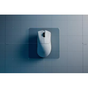 RAZER Deathadder V3 Pro ergonominė belaidė / laidinė žaidimų pelė balta