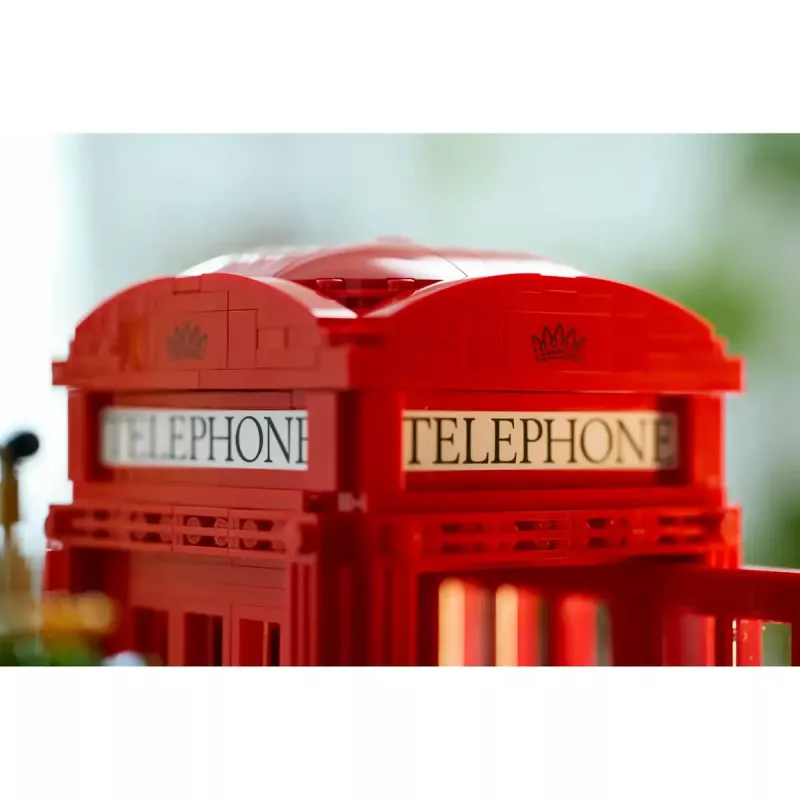 Statybinis žaislas LEGO Raudona Londono telefono būdelė 21347 – modulinis kolekcinis rinkinys, 1460 dalių, 18+