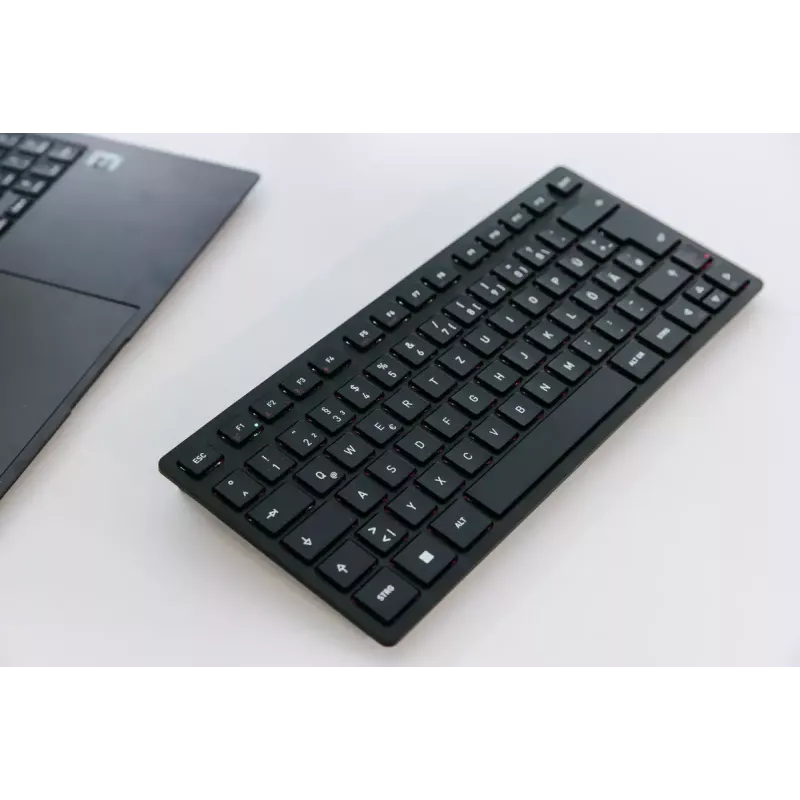CHERRY KW 9200 MINI belaidė kompaktiška klaviatūra USB + RF + Bluetooth QWERTZ juoda