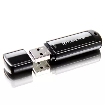 TRANSCEND Jetflash 700 - 32GB USB atmintukas - USB 3.0 - Juodas