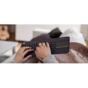 LOGITECH Wireless Touch Keyboard K400 Plus - Juoda - QWERTZ Vokiškas