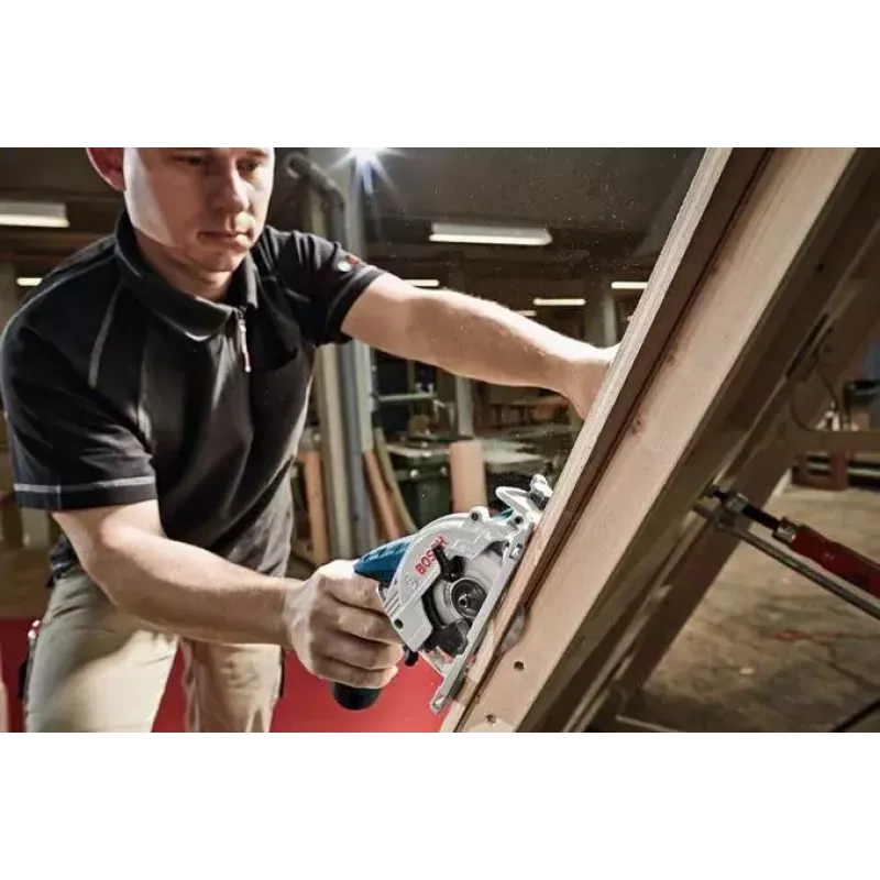 Bosch GKS 10.8 V-LI diskinis pjūklas 85 mm juodas, mėlynas, metalinis 1400 RPM