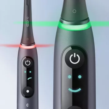 Oral-B iO elektrinis dantų šepetėlis suaugusiems sukantis juodas